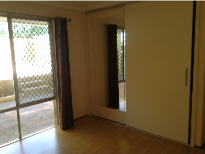 1/15 Kerry Street, Dianella WA 6059