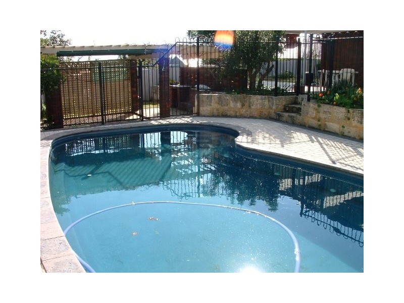 31 Lalina Way, Wanneroo WA 6065