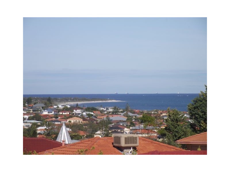 6A Williams Place, Ocean Reef WA 6027