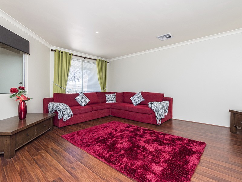 36 Jindare Loop, Carramar WA 6031