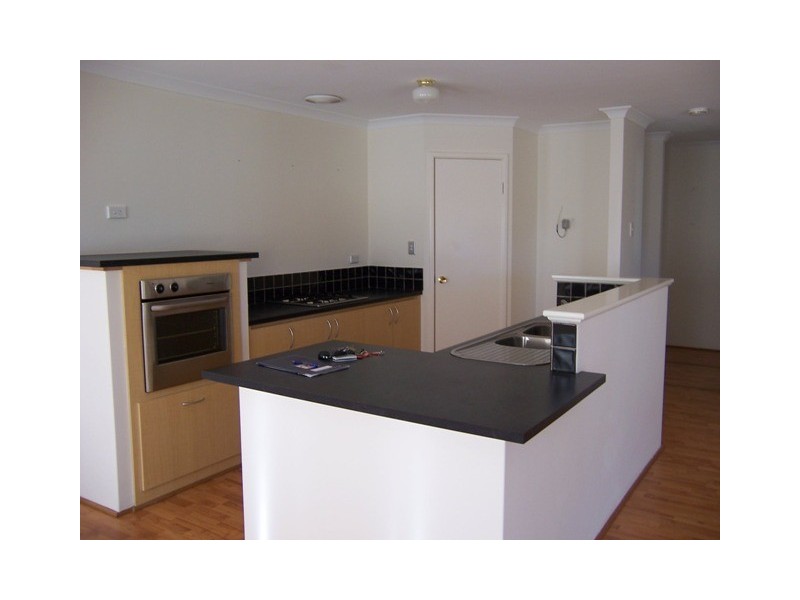 6 Woodbine Loop, Tapping WA 6065