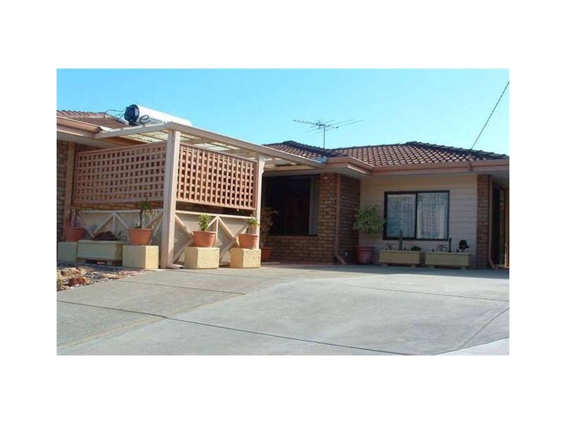 5 Theba Court, Heathridge WA 6027