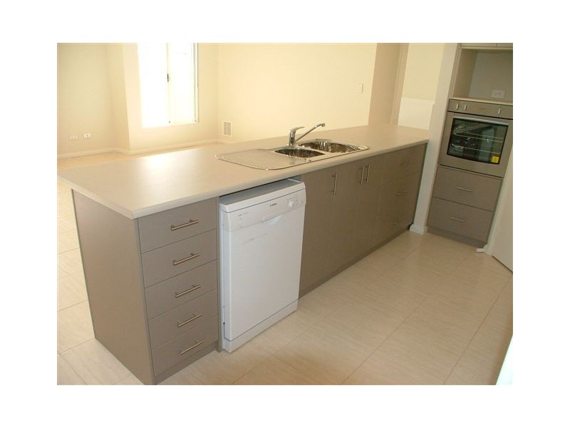 33A Wicklow Circle, Darch WA 6065