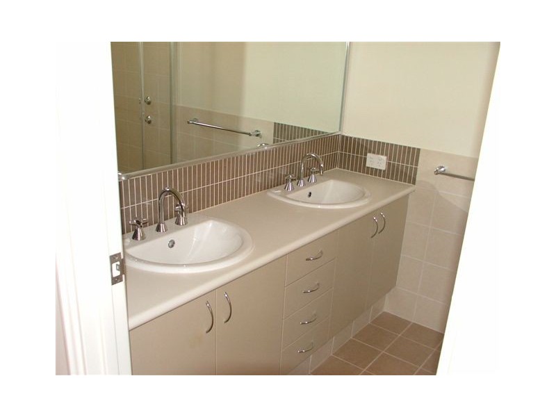 33A Wicklow Circle, Darch WA 6065