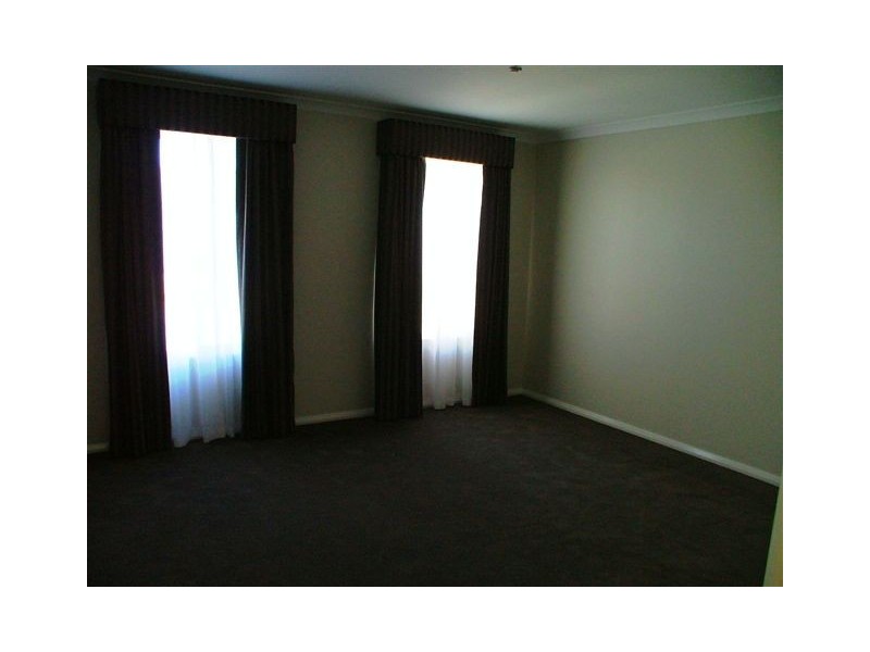 33A Wicklow Circle, Darch WA 6065