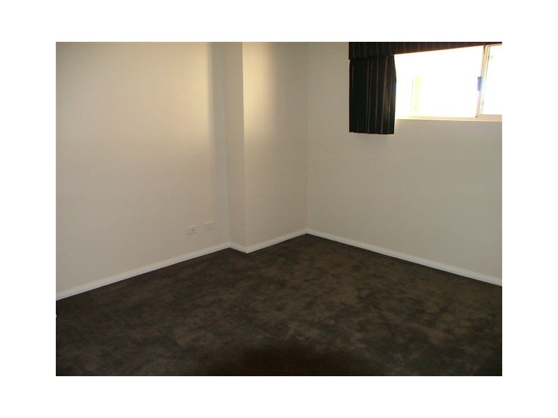 33B Wicklow Circle, Darch WA 6065