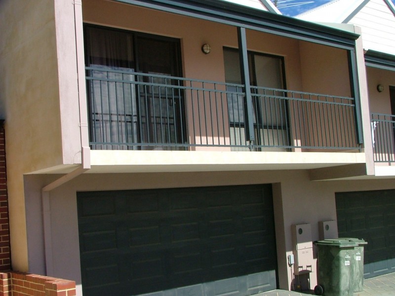 184A Lakeside Drive, Joondalup WA 6027