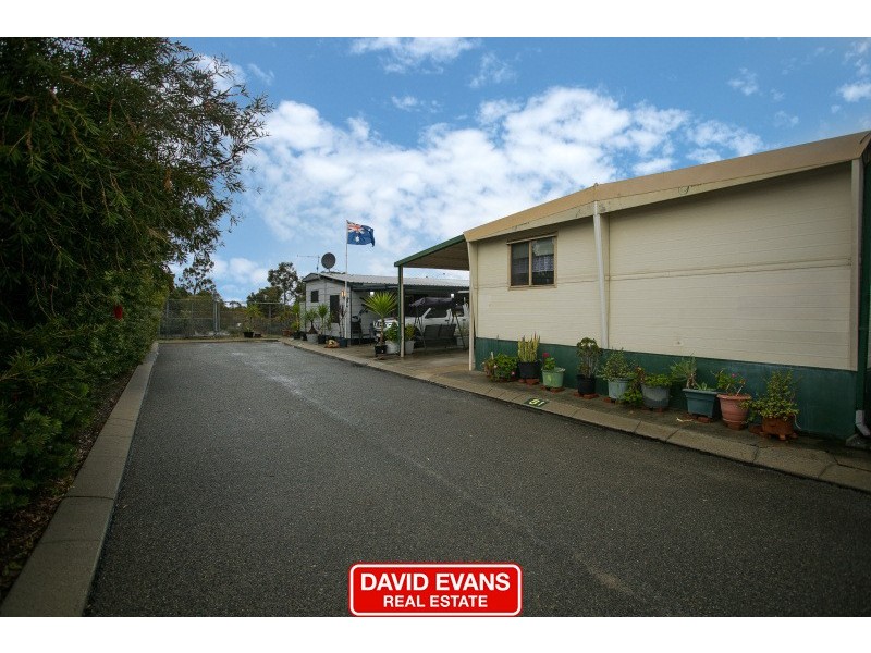 81/30 Mangano Place, Wanneroo WA 6065