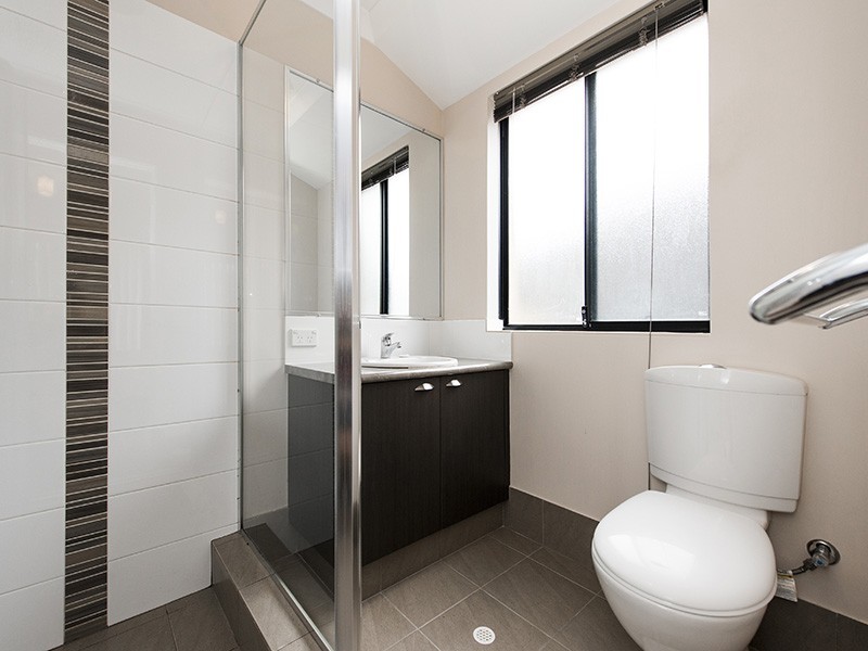 8 Dunk Street, Yanchep WA 6035