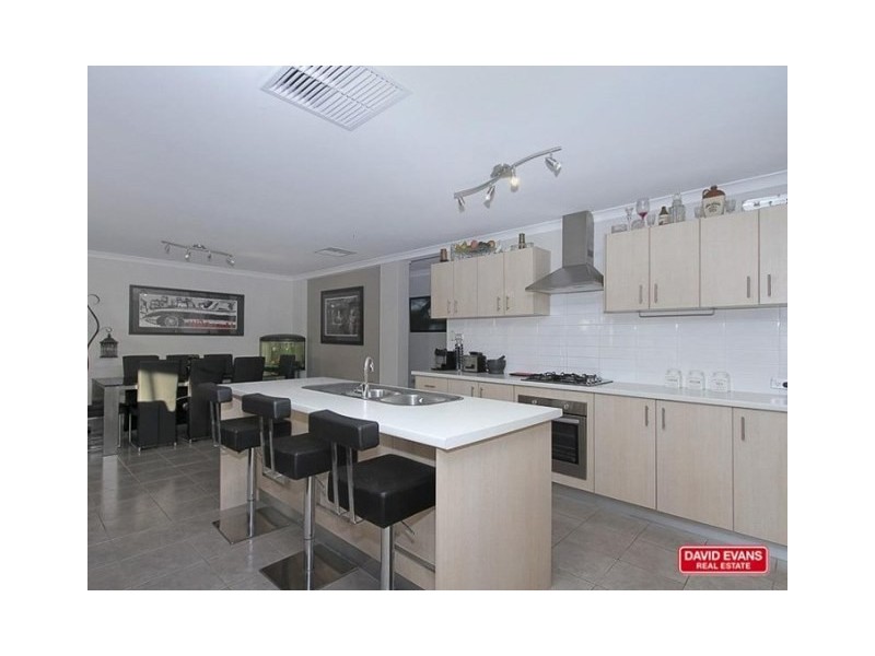 6 Liberty Drive, Clarkson WA 6030