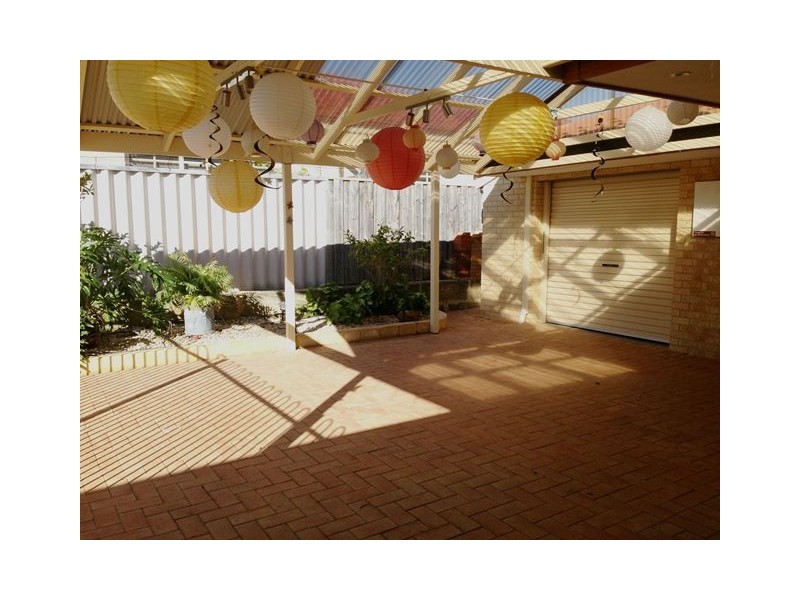 11 Shoalwater Parkway, Iluka WA 6028