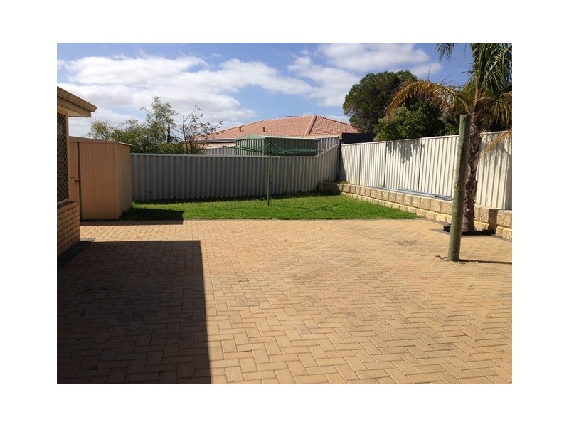 6 Chiba Retreat, Merriwa WA 6030