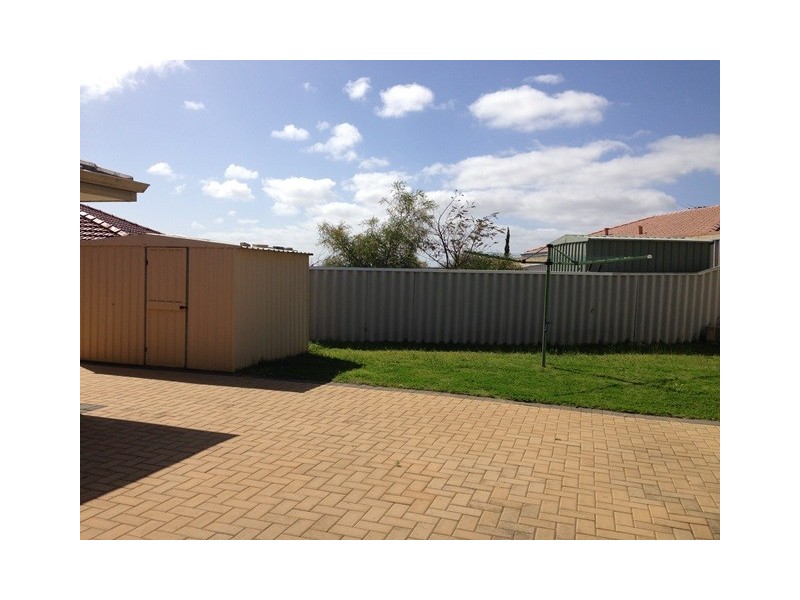 6 Chiba Retreat, Merriwa WA 6030