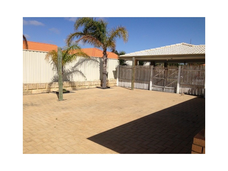 6 Chiba Retreat, Merriwa WA 6030