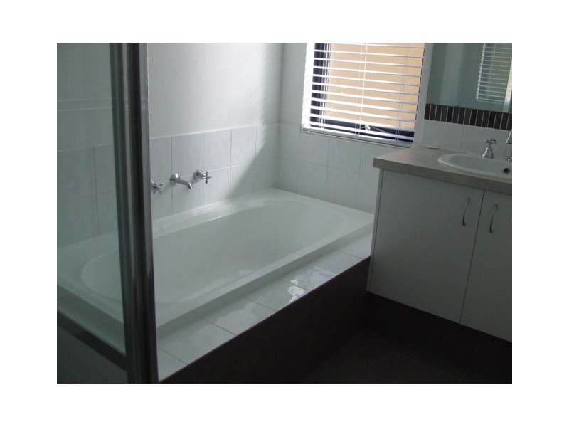 4 Mallow Link, Butler WA 6036
