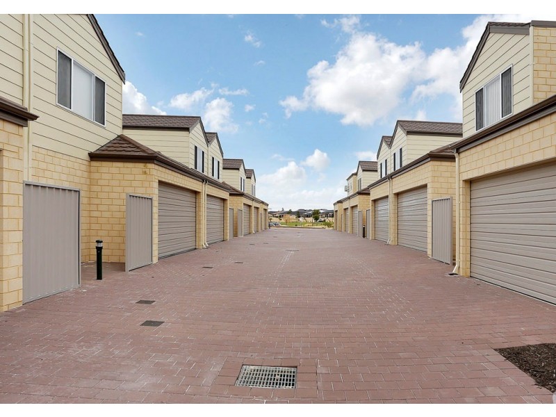 11/160 Celebration Boulevard, Clarkson WA 6030