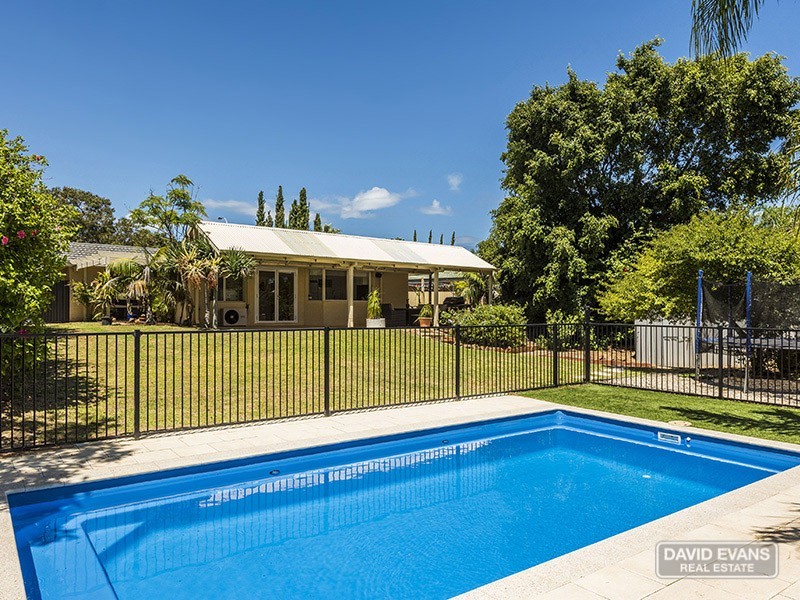 6 Lilac Gardens, Edgewater WA 6027