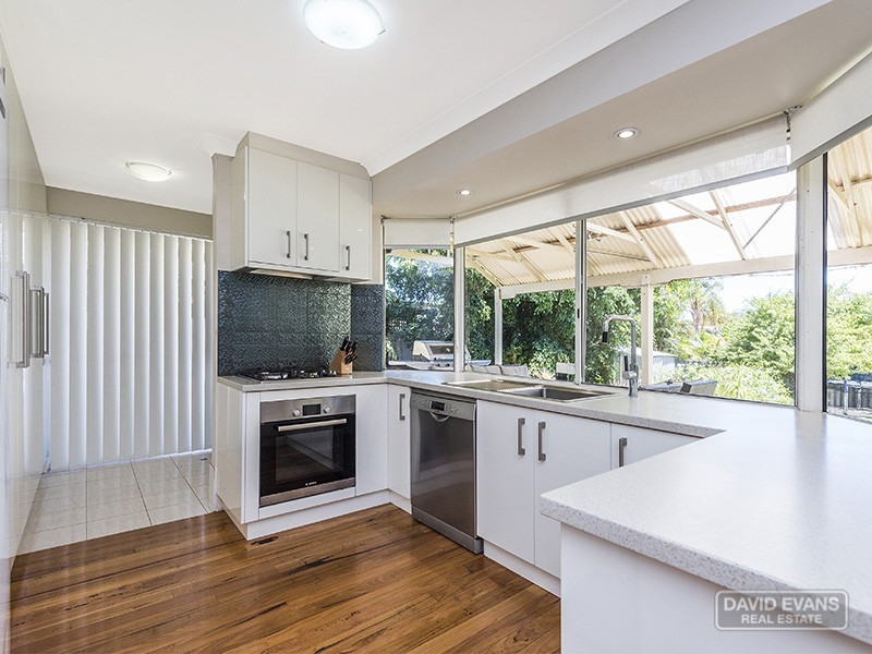 6 Lilac Gardens, Edgewater WA 6027