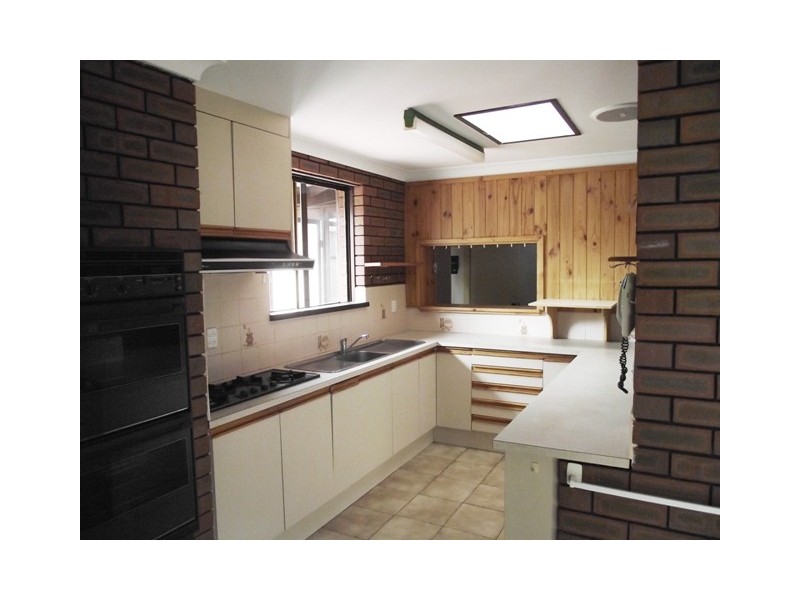 8 Mayhill Place, Craigie WA 6025