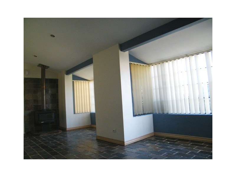 32  Dallas Crescent, Wanneroo WA 6065