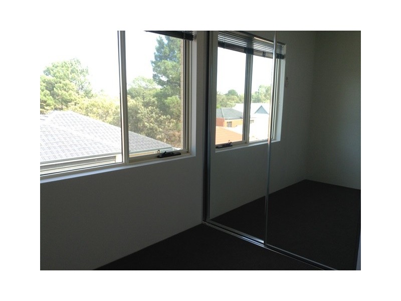 9A Wesley Rise, Joondalup WA 6027