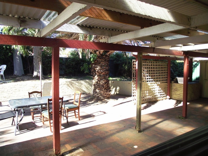 117 Bridgewater Drive, Kallaroo WA 6025