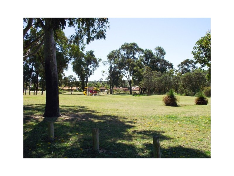 19 Adelaide Circle, Craigie WA 6025