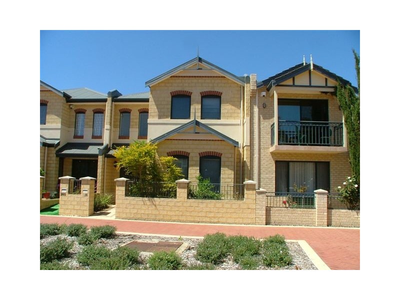 258 Lakeside Drive, Joondalup WA 6027