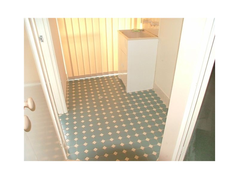 114B Ravenswood Drive, Nollamara WA 6061