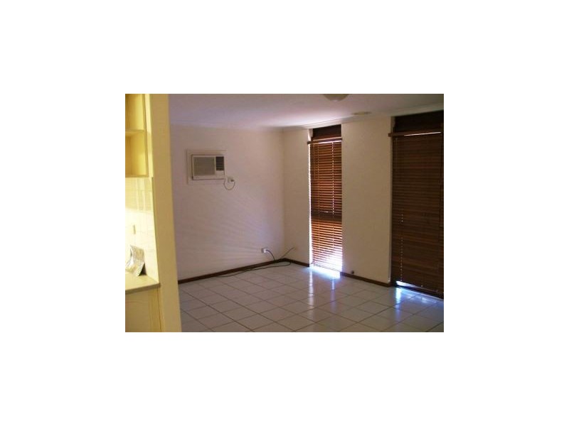 28 Winship Avenue, Wanneroo WA 6065