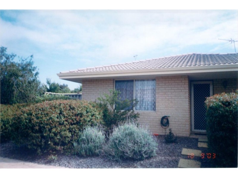 7/171 Goollelal Drive, Kingsley WA 6026