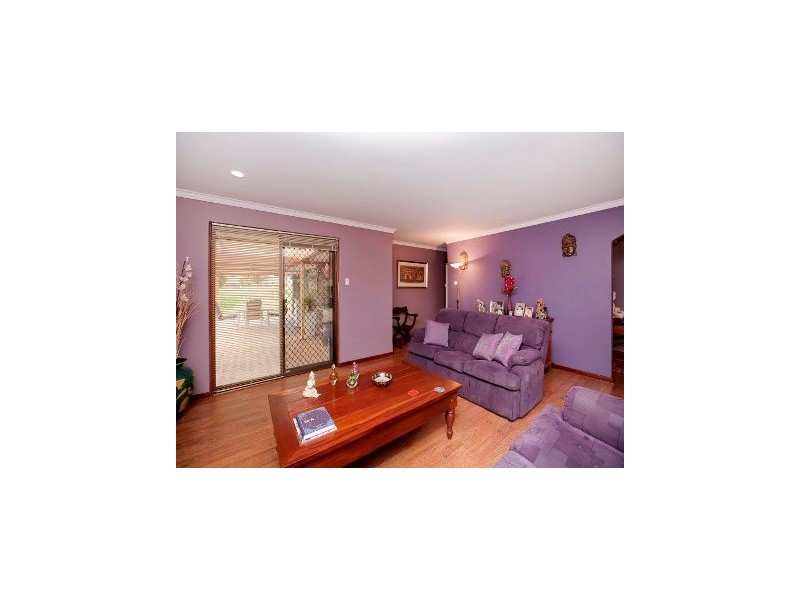 14 Karalundie Way, Mullaloo WA 6027