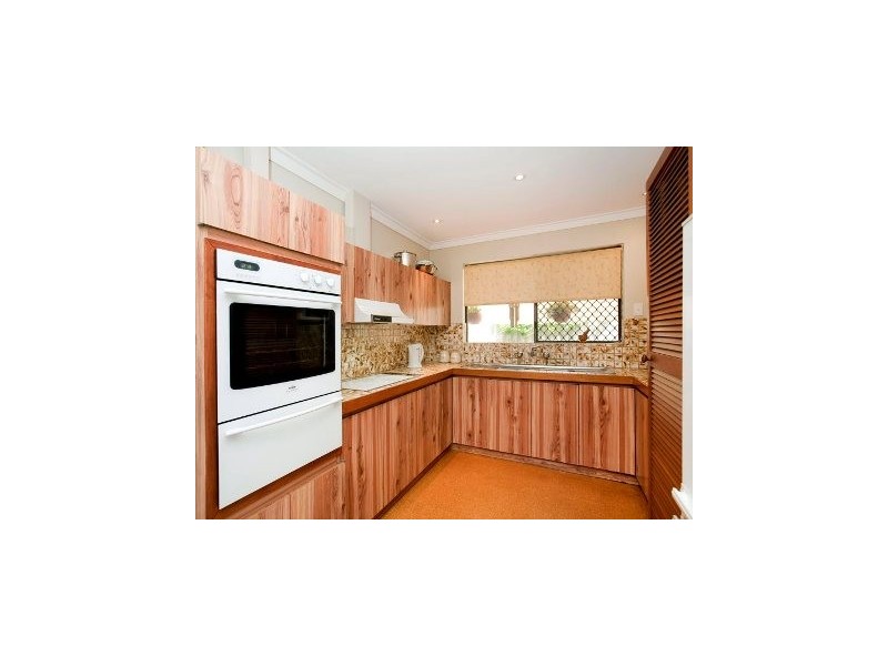 14 Karalundie Way, Mullaloo WA 6027