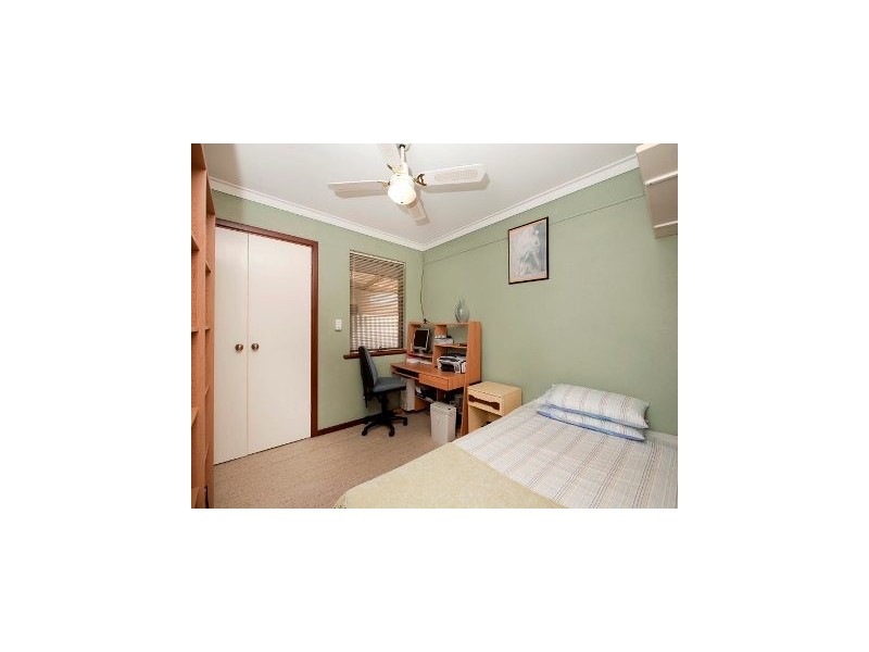 14 Karalundie Way, Mullaloo WA 6027