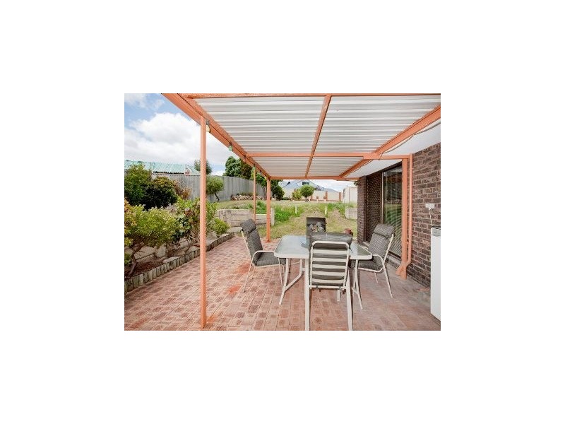 14 Karalundie Way, Mullaloo WA 6027