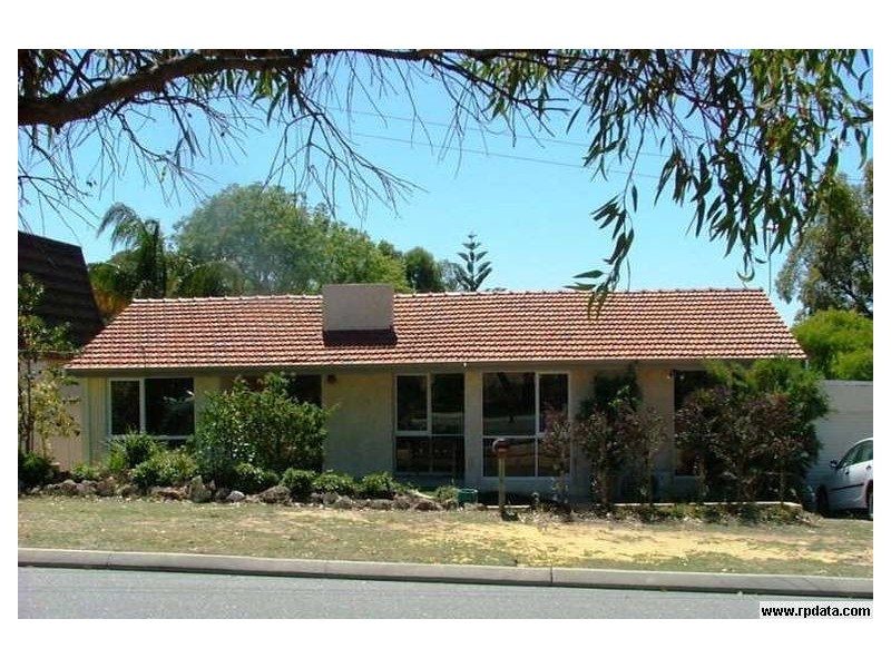 42 Blissett Way, Hamersley WA 6022