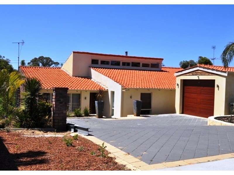 20 Windsor, Kallaroo WA 6025
