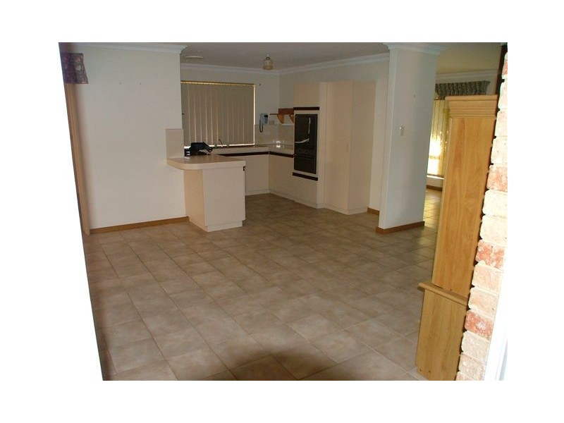 16A Seagull Close, Ballajura WA 6066