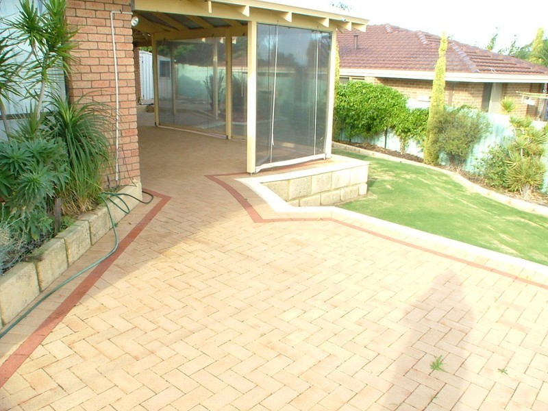 74 Wanderah Way, Kingsley WA 6026