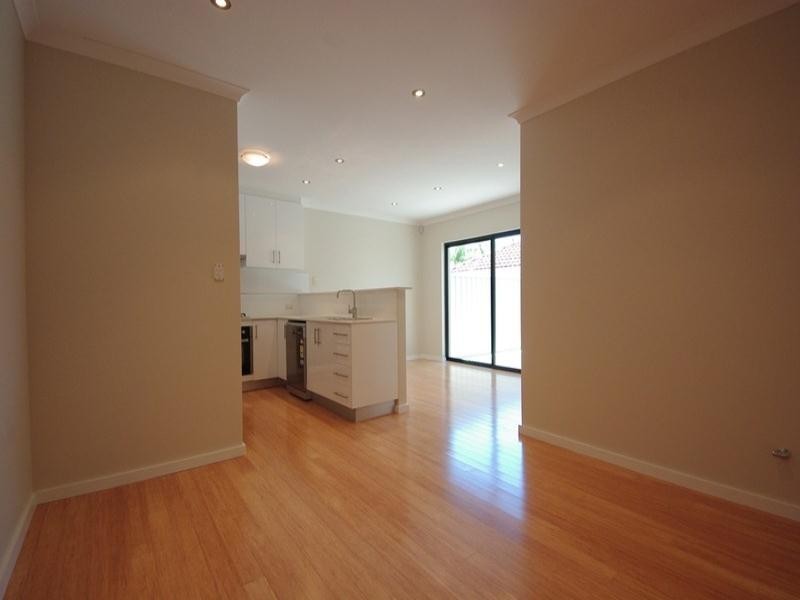 1/80 Kilmurray Way, Balga WA 6061