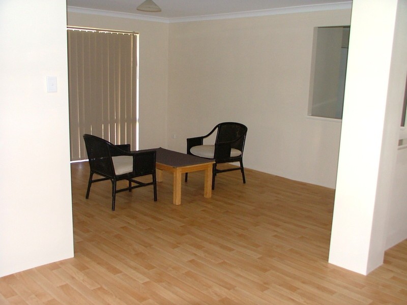 16  Waminda Way, Darch WA 6065