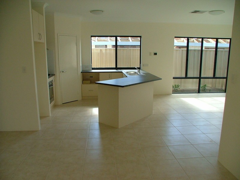 15 Iceberg Way, Darch WA 6065