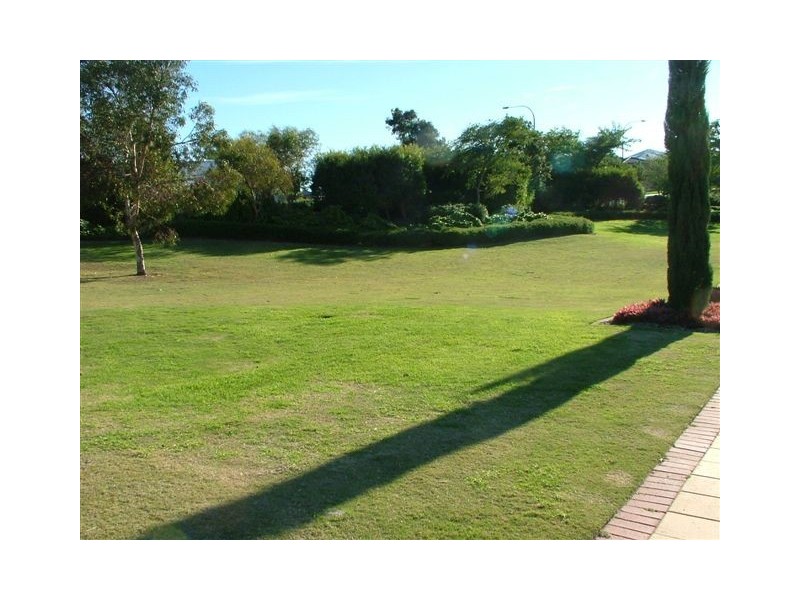 15 Iceberg Way, Darch WA 6065