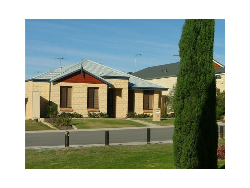 15 Iceberg Way, Darch WA 6065