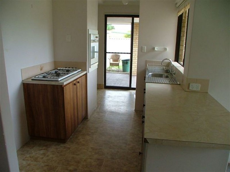 10 Dunham Way, Heathridge WA 6027