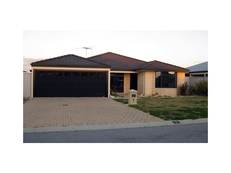 7 Gardneri Way, Banksia Grove WA 6031