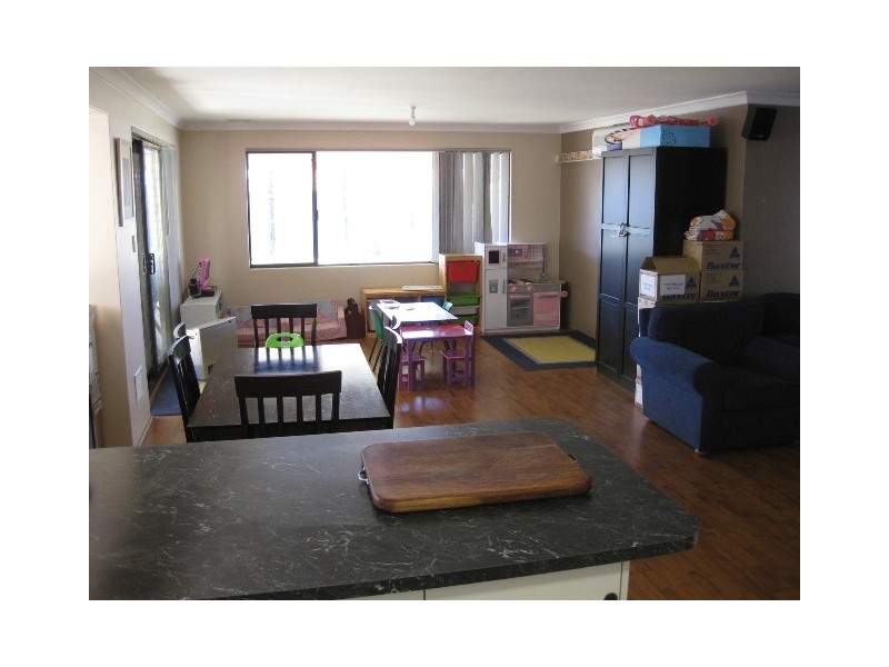 7 Gardneri Way, Banksia Grove WA 6031