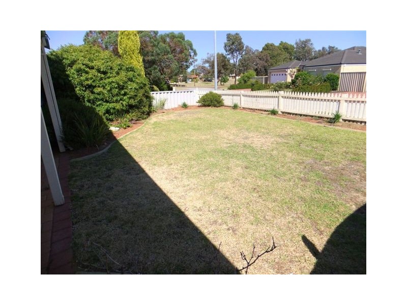32 Tabubil Gardens, Ballajura WA 6066