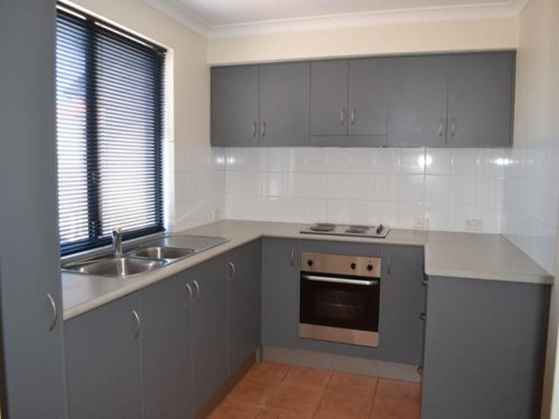 1/176 Lakeside Drive, Joondalup WA 6027