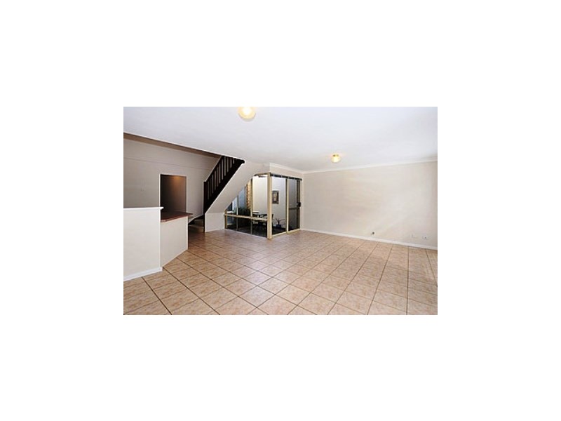 51 Nottinghill Street, Joondalup WA 6027